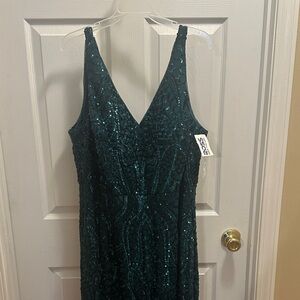 Formal/Prom Sequin V-Neck Dress Emerald Green